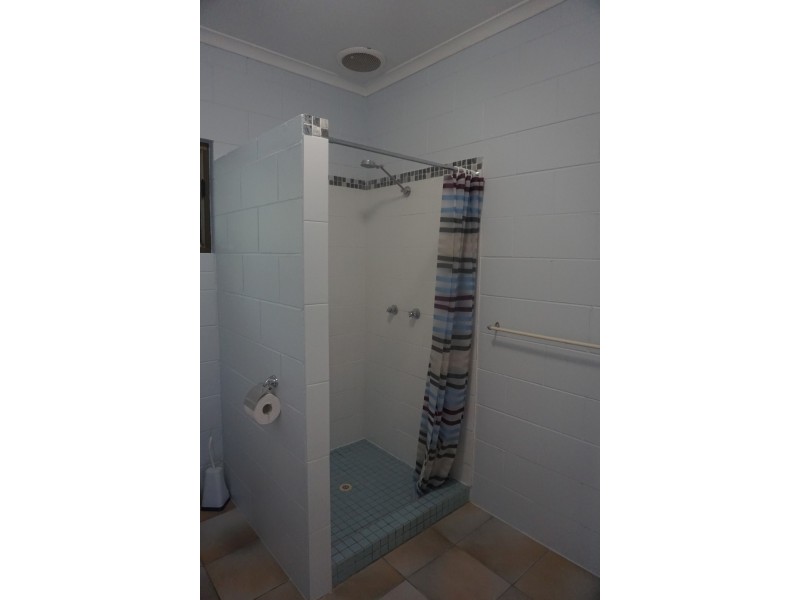 3/8 Poinciana Drive, Bowen QLD 4805