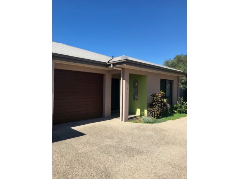 8/11 Kennedy Street, Bowen QLD 4805