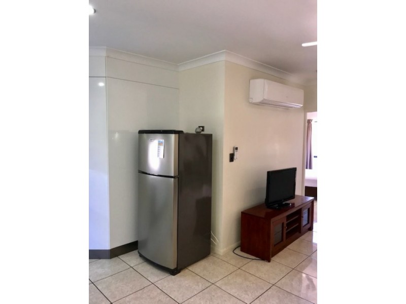 8/11 Kennedy Street, Bowen QLD 4805