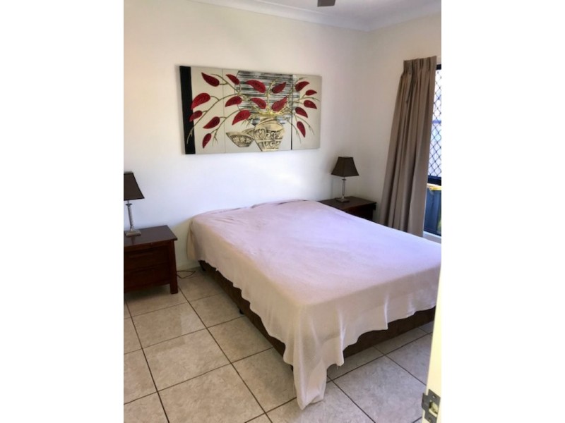 8/11 Kennedy Street, Bowen QLD 4805