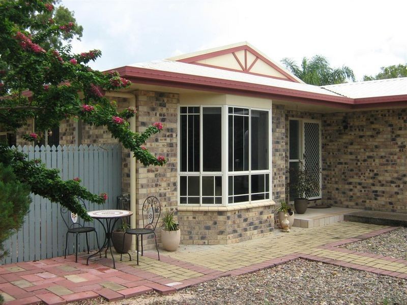 9 Oak Crescent, Bowen QLD 4805