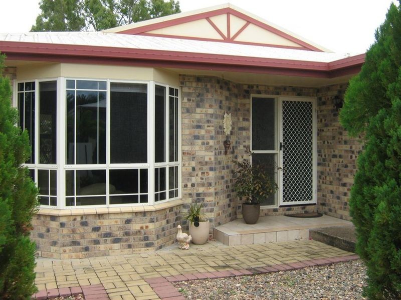 9 Oak Crescent, Bowen QLD 4805