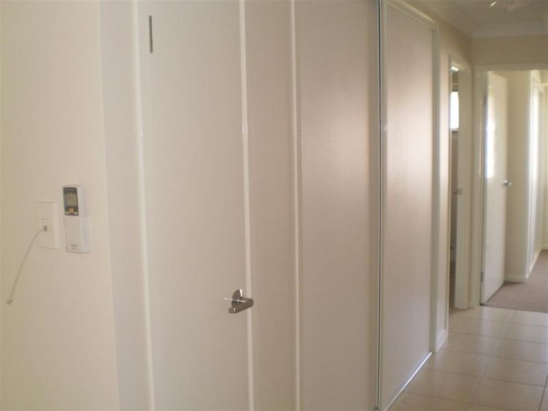 1/14 Hillview Place, Bowen QLD 4805