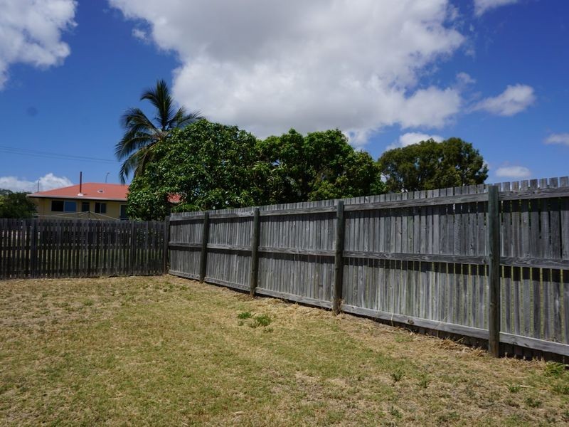 1/14 Hillview Place, Bowen QLD 4805