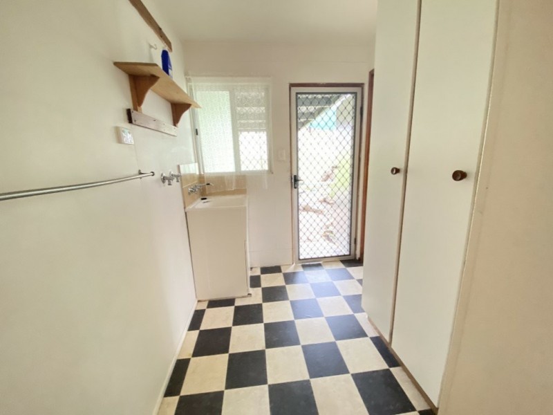 4 Bull Crescent, Bowen QLD 4805