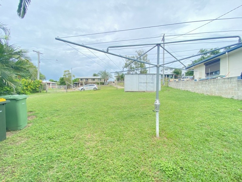 4 Bull Crescent, Bowen QLD 4805