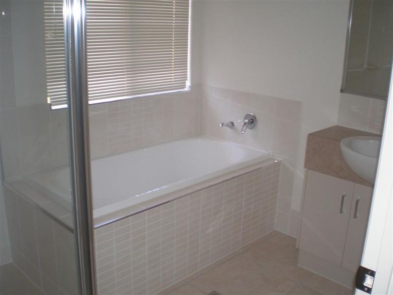 5 Lucinda Place, Bowen QLD 4805