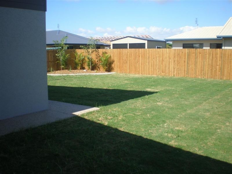 5 Lucinda Place, Bowen QLD 4805