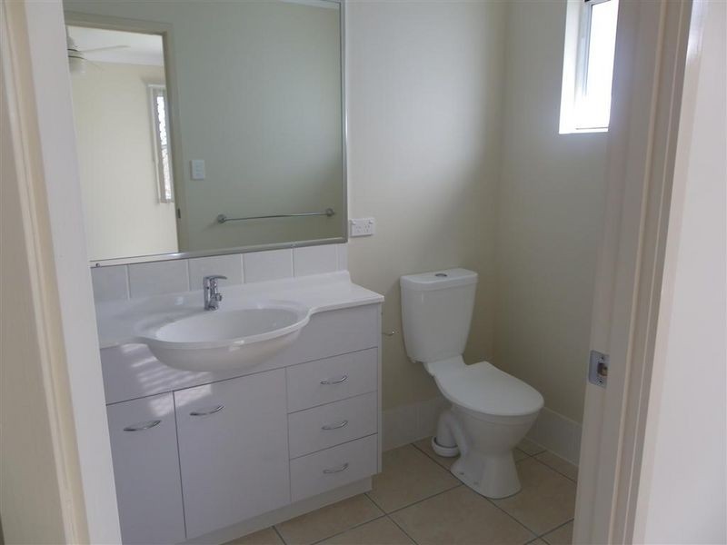 6 Sapphire Crescent, Bowen QLD 4805