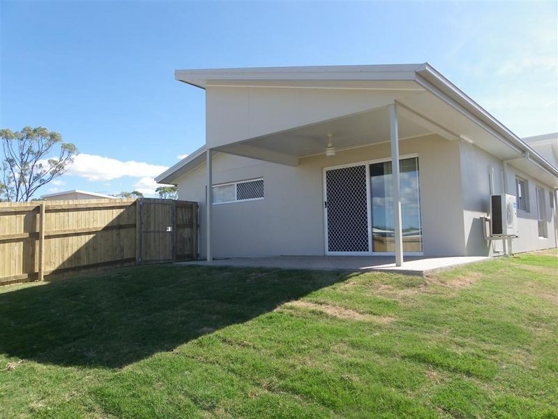 6 Sapphire Crescent, Bowen QLD 4805