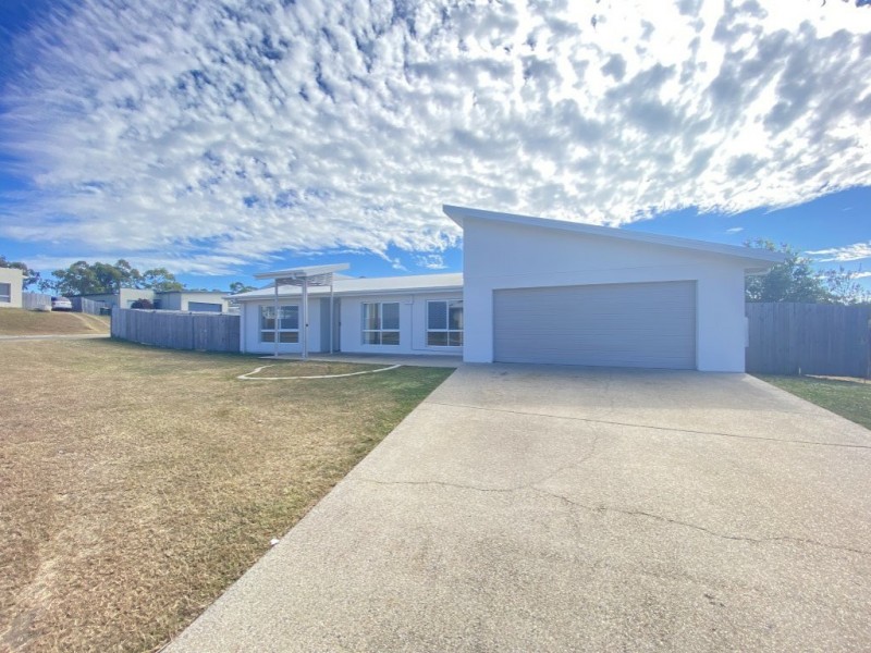 14 Sapphire Crescent, Bowen QLD 4805