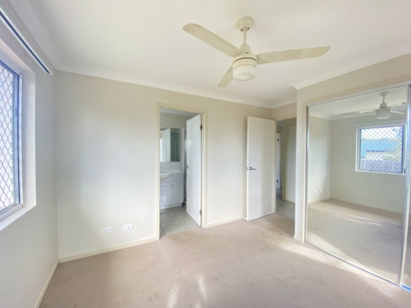 14 Sapphire Crescent, Bowen QLD 4805