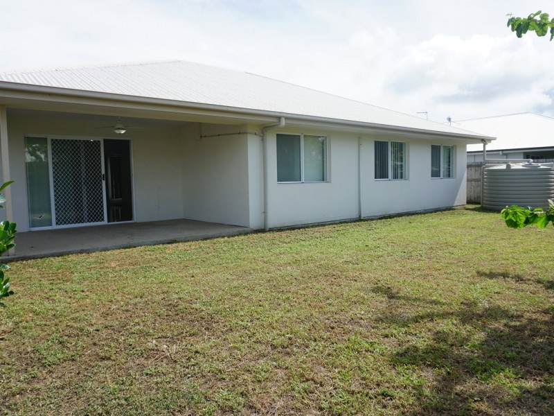 27 Nautilus Street, Bowen QLD 4805