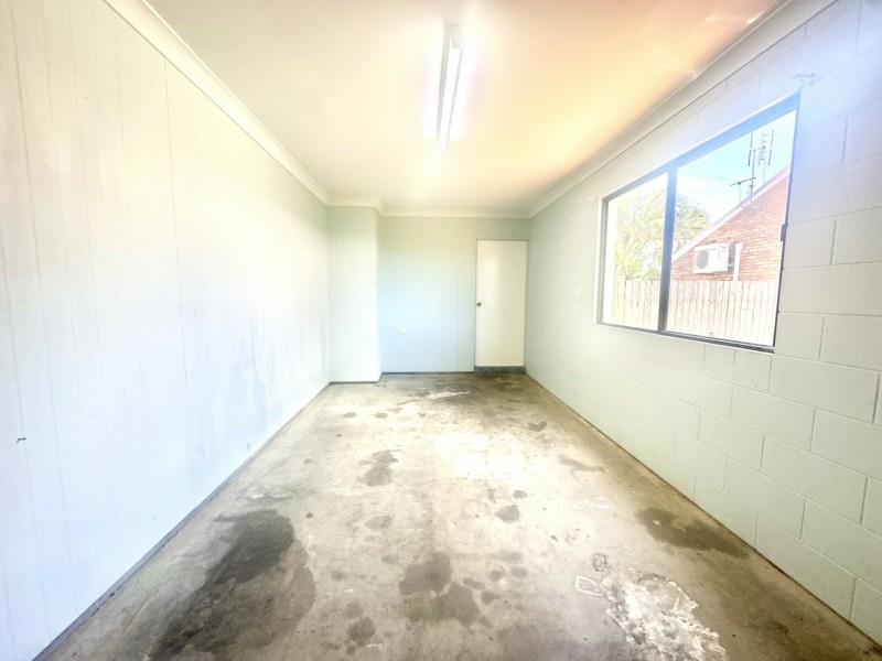 17 Dove Street, Bowen QLD 4805