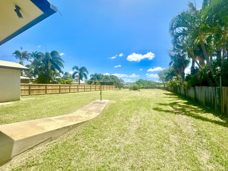 17 Dove Street, Bowen QLD 4805
