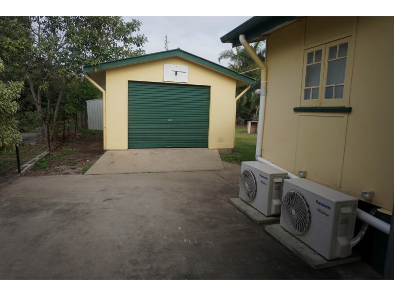 33 Gloucester Street, Bowen QLD 4805