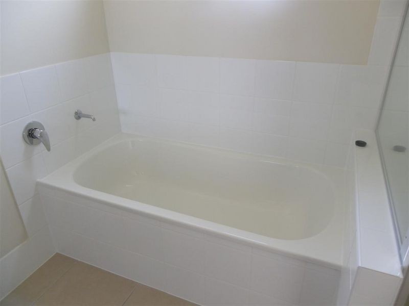 19 Sapphire Crescent, Bowen QLD 4805