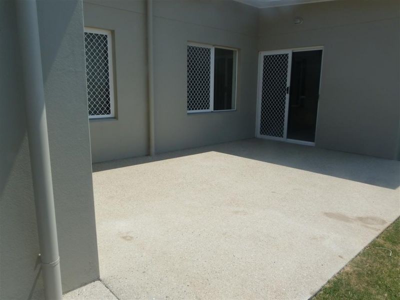 19 Sapphire Crescent, Bowen QLD 4805