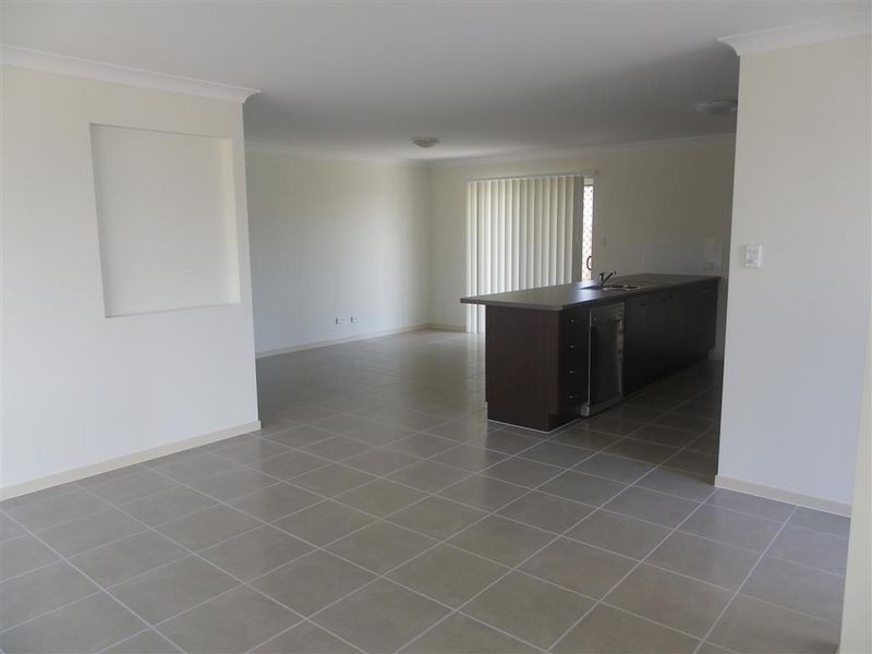 41 Scenic Crescent, Bowen QLD 4805