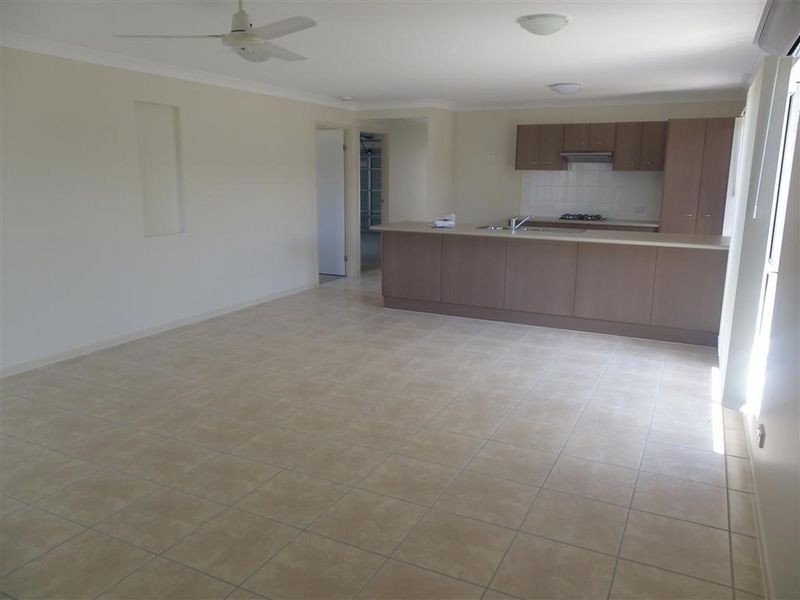 3 Sapphire Crescent, Bowen QLD 4805