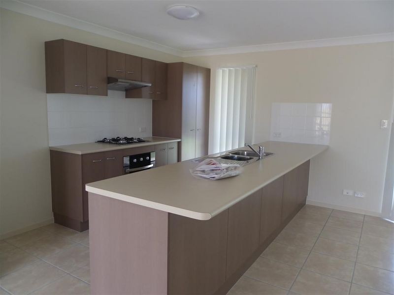 7 Sapphire Crescent, Bowen QLD 4805