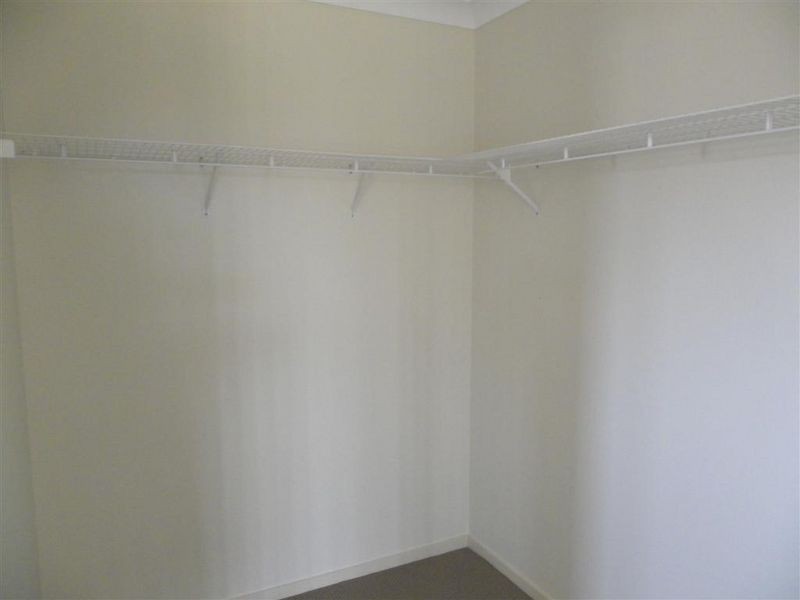 7 Sapphire Crescent, Bowen QLD 4805