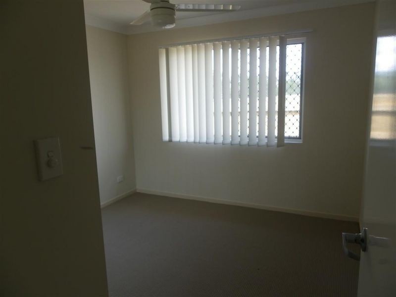7 Sapphire Crescent, Bowen QLD 4805