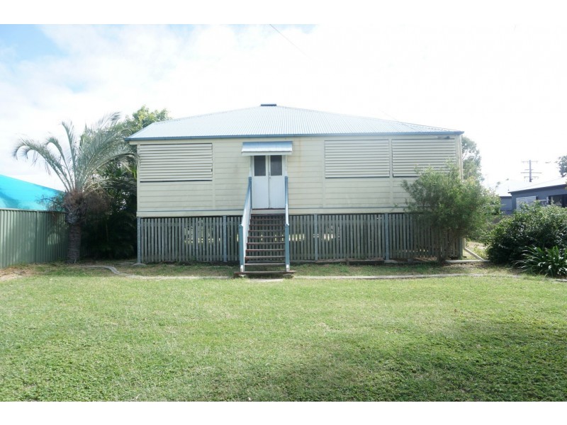 18 Williams Street, Bowen QLD 4805
