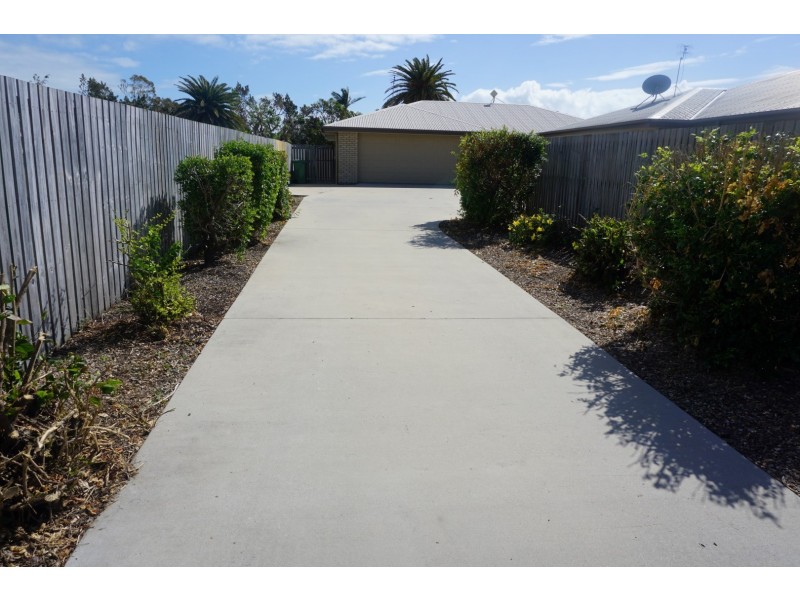 2B Summer Place, Bowen QLD 4805
