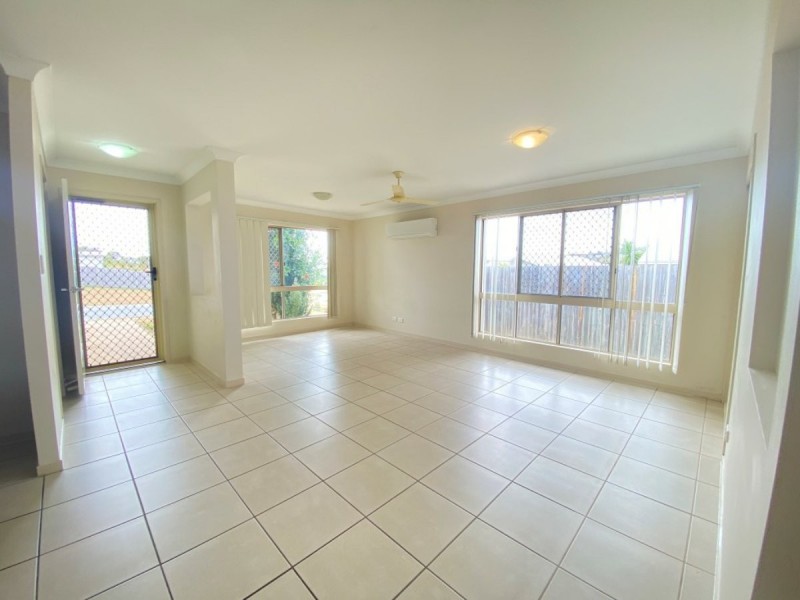11 Sapphire Crescent, Bowen QLD 4805
