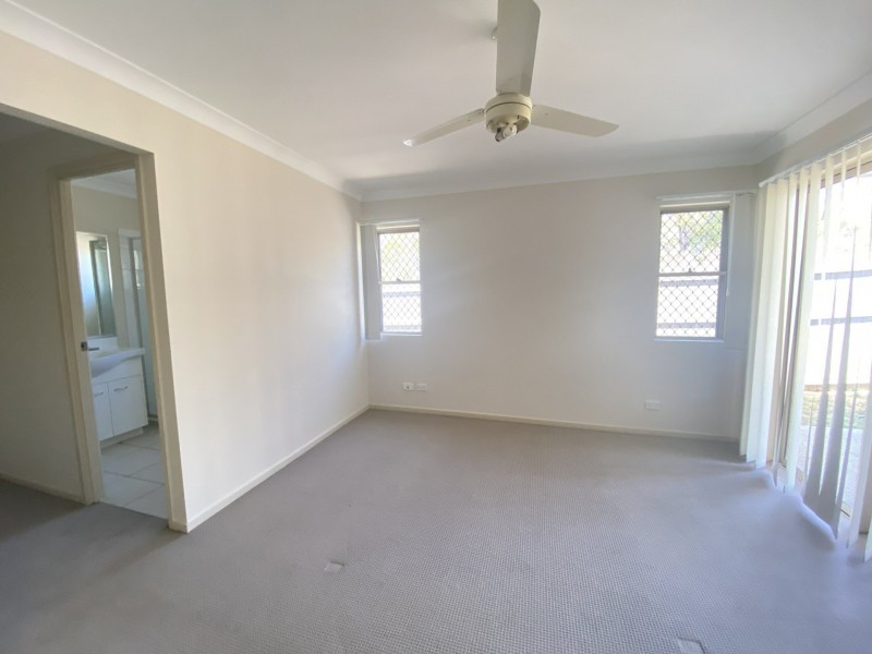 11 Sapphire Crescent, Bowen QLD 4805
