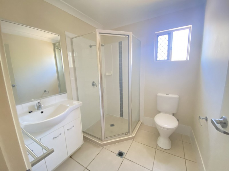 11 Sapphire Crescent, Bowen QLD 4805
