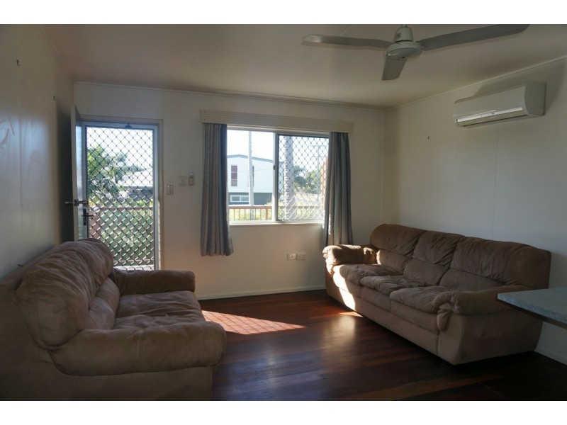 2/12 Verna Street, Bowen QLD 4805