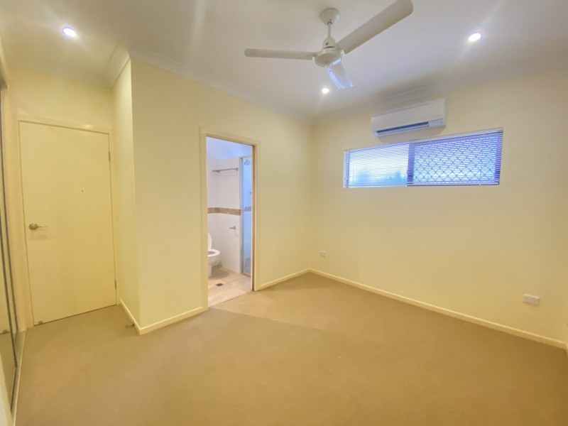 Unit 4/56 Murroona Road, Bowen QLD 4805