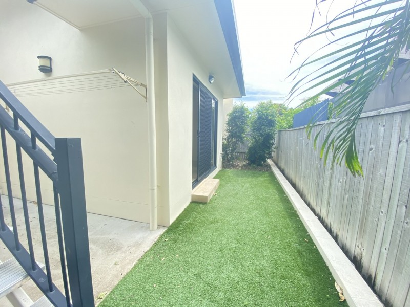 Unit 4/56 Murroona Road, Bowen QLD 4805