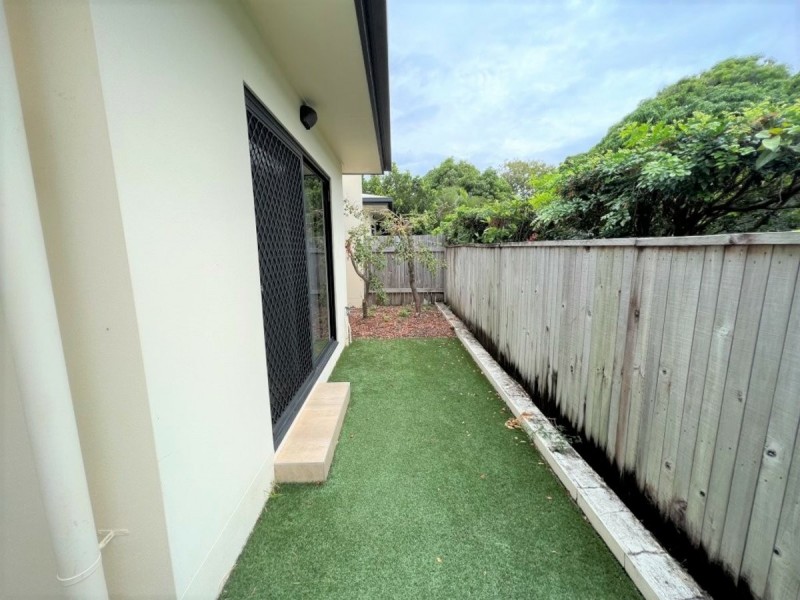 2/56 Murroona Road, Bowen QLD 4805