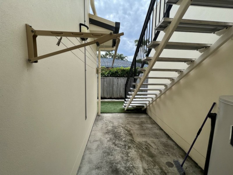 2/56 Murroona Road, Bowen QLD 4805