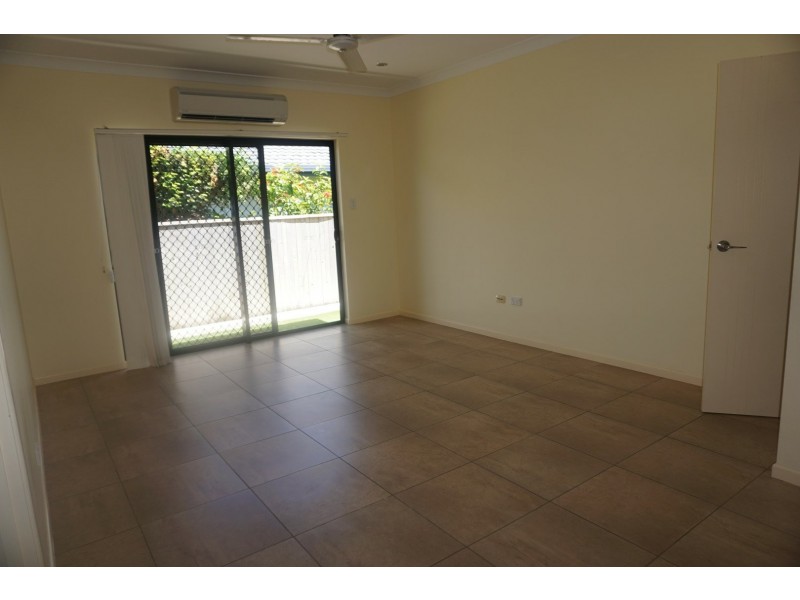 3/56 Murroona Road, Bowen QLD 4805