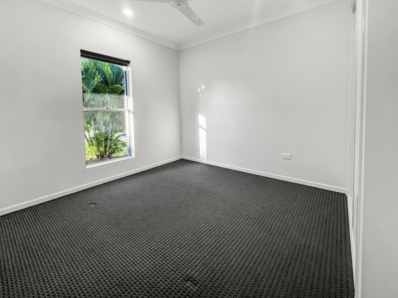38 Seabreeze Crescent, Bowen QLD 4805