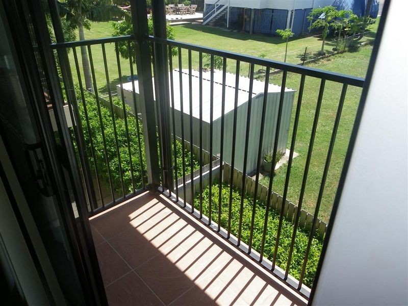 3/34 Poole Street, Bowen QLD 4805