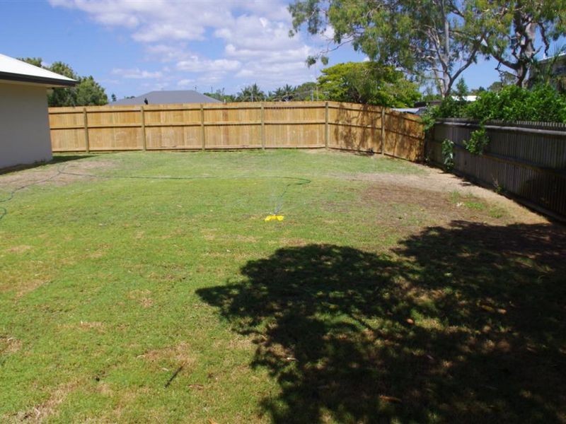 13 Tea Tree Close, Bowen QLD 4805