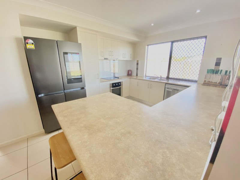 8 Cypress Crescent, Bowen QLD 4805