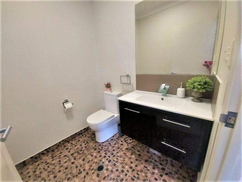 Unit 4/27A Leichhardt Street, Bowen QLD 4805