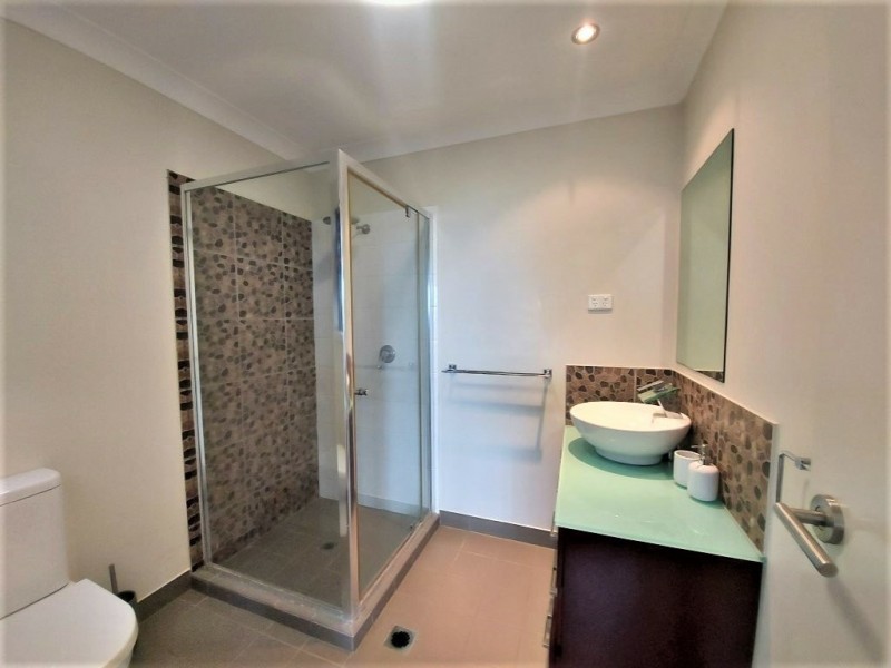 Unit 4/27A Leichhardt Street, Bowen QLD 4805