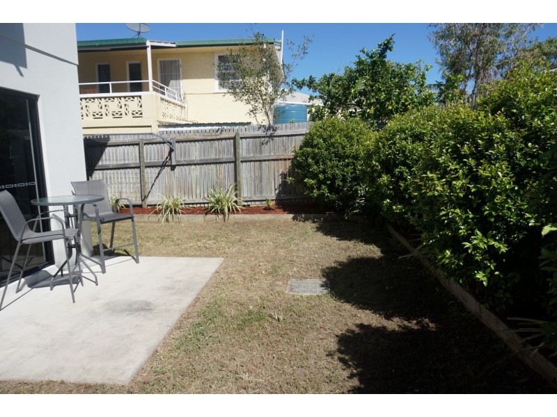 Unit 4/27A Leichhardt Street, Bowen QLD 4805