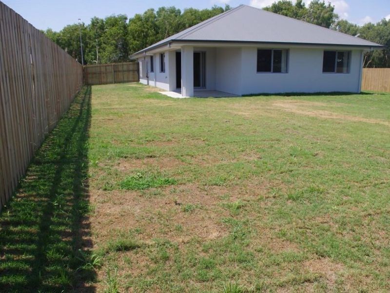 7 Tea Tree Close, Bowen QLD 4805