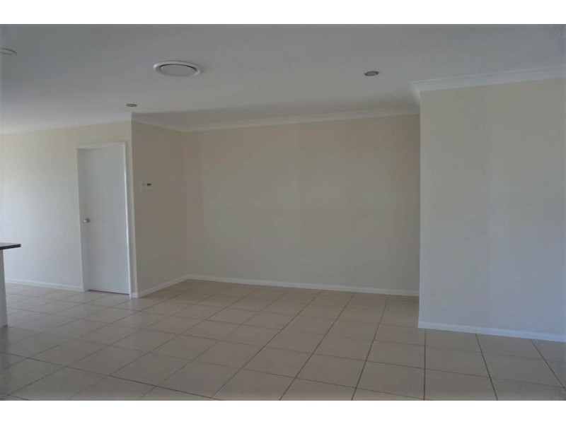 2 Harrison Court, Bowen QLD 4805