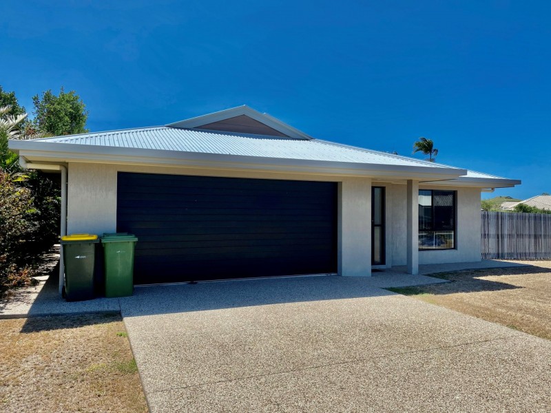 11 Lime Tree Court, Bowen QLD 4805