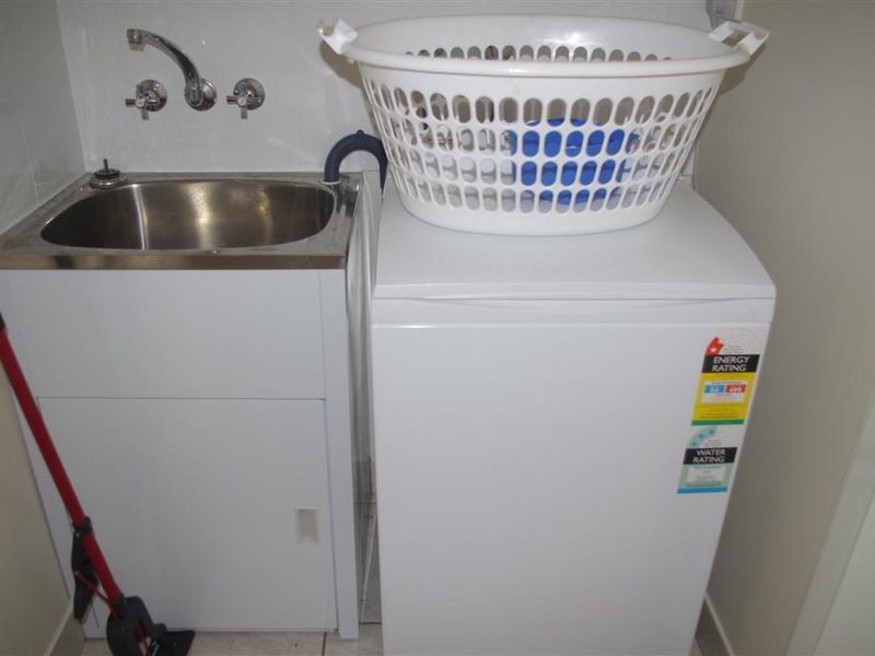 33 Herbert Street, Bowen QLD 4805