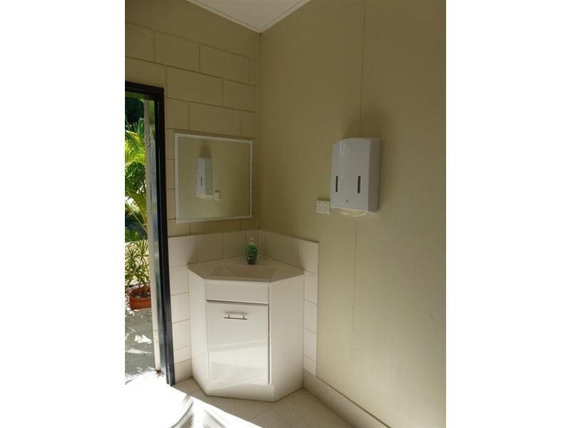 1/126 Soldiers Road, Bowen QLD 4805